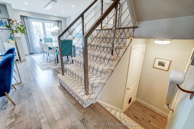 142 Carnwith Dr E, House attached with 3 bedrooms, 3 bathrooms and 2 parking in Whitby ON | Image 30