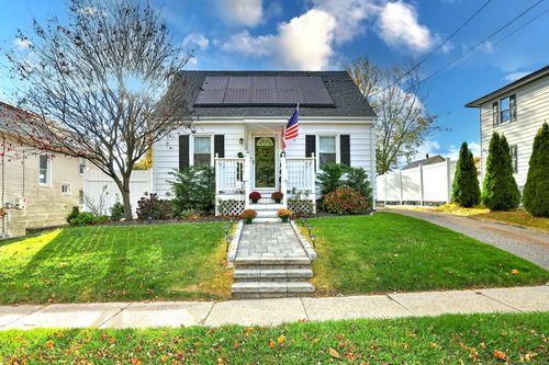 40 Hazelwood Ave, Milford, CT, 06461-4039 | Card Image