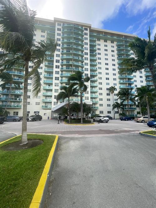 123-19390 Collins Ave, Sunny Isles Beach, FL, 33160 | Card Image