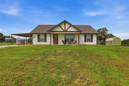 1057 Hereford Dr, Springtown, TX, 76082-2944 | Card Image