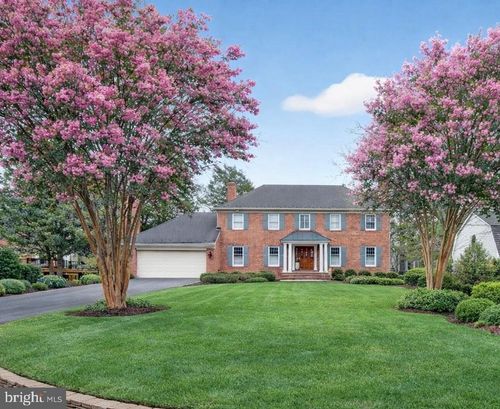 1205 Suffield Dr, Mclean, VA, 22101-2348 | Card Image