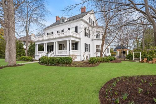 307 Abbotsford Rd, Kenilworth, IL, 60043-1104 | Card Image