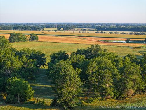  E 30 Road, Welch, OK, 74369 | Card Image