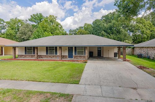 3033 Carol Jack Dr, Baton Rouge, LA, 70816-5115 | Card Image