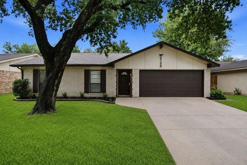 2126 Quail Valley East Dr, Missouri City, TX, 77459-3324 | Card Image