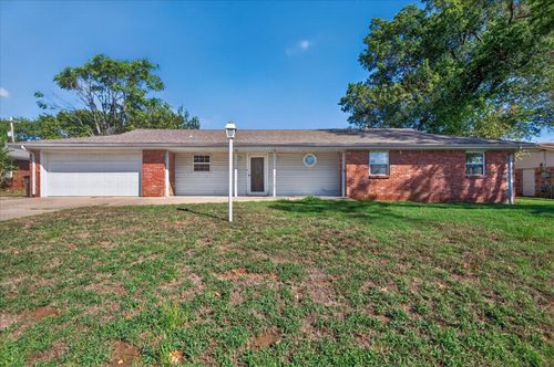 3716 Velma Dr, Bartlesville, OK, 74006-6623 | Card Image