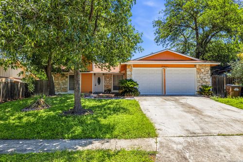 6650 Grist Mill St, Leon Valley, TX, 78238-2134 | Card Image