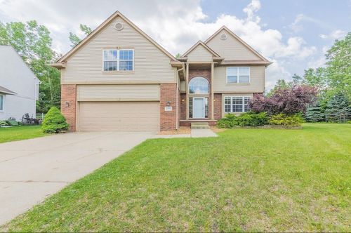 35901 Abbey Ct, Romulus, MI, 48174-6348 | Card Image