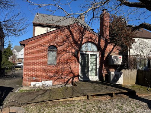 333 Foch Blvd, Mineola, NY, 11501-1310 | Card Image