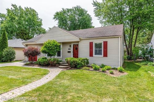 4313 Berkshire Rd, Royal Oak, MI, 48073-6203 | Card Image