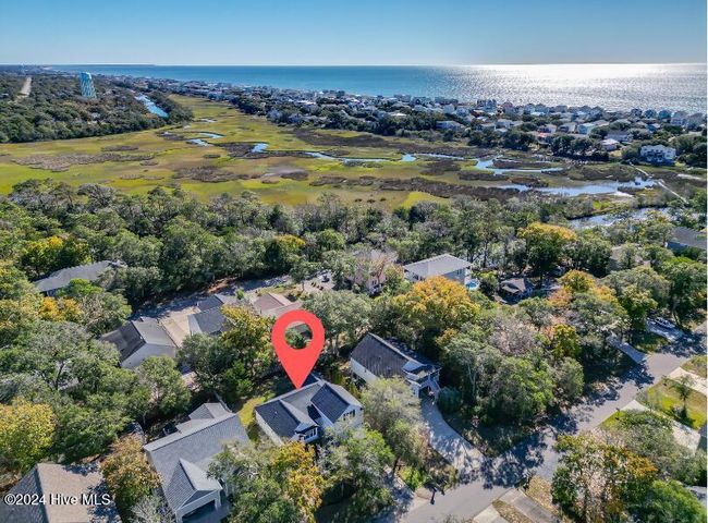 106 Se 21 St St, House other with 4 bedrooms, 3 bathrooms and 2 parking in Oak Island NC | Image 31