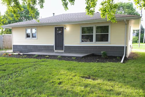 510 W Austin St, Tolono, IL, 61880-9614 | Card Image