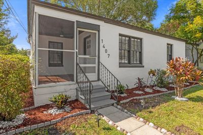 1407 E Henry Avenue, House other with 2 bedrooms, 1 bathrooms and null parking in TAMPA FL | Image 3