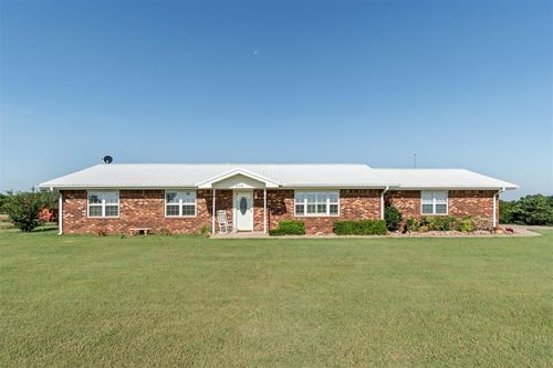 608 Highway 177, Carney, OK, 74832-3704 | Card Image