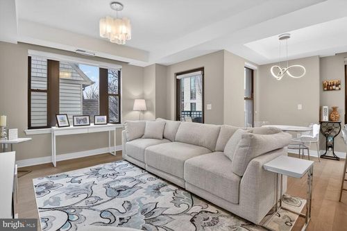 203-8302 Woodmont Ave, BETHESDA, MD, 20814-2792 | Card Image