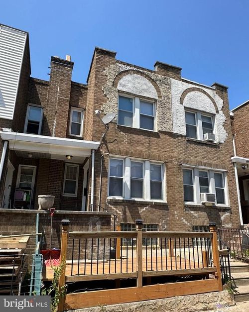 5940 N Lawrence St, PHILADELPHIA, PA, 19120-1829 | Card Image