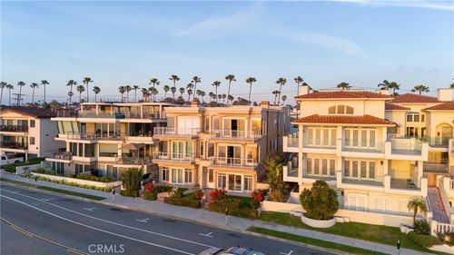 814 Esplanade, Redondo Beach, CA, 90277 | Card Image