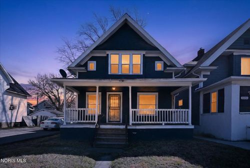 3240 Detroit Ave, Toledo, OH, 43610-1041 | Card Image