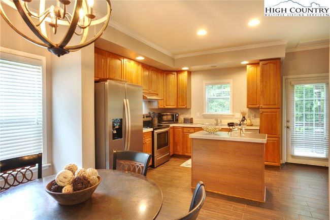 APT-2 - 198 Beech Haven Rd, Townhouse with 2 bedrooms, 3 bathrooms and null parking in Banner Elk NC | Image 7