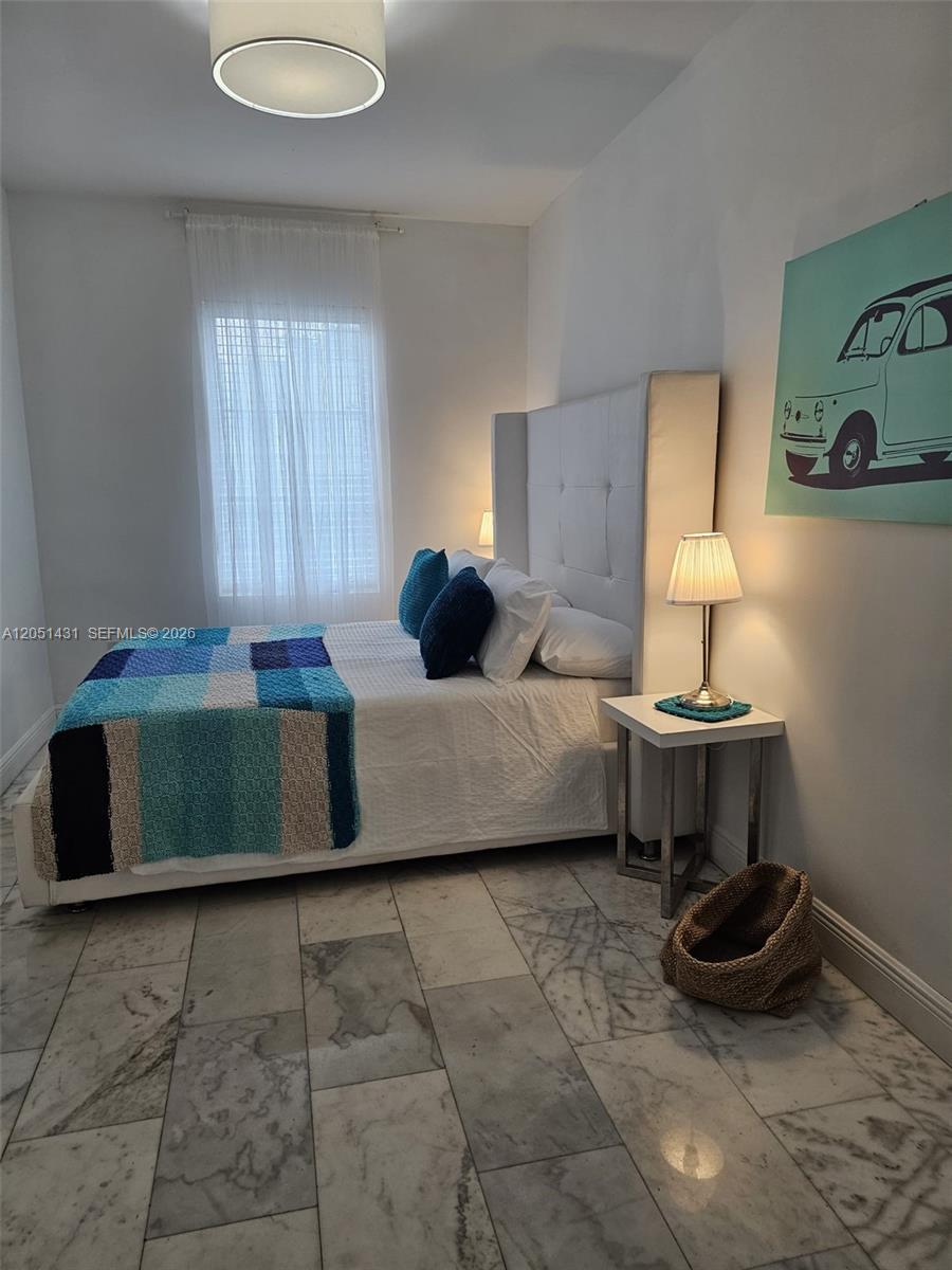 Residential Lease in Miami Beach 2
