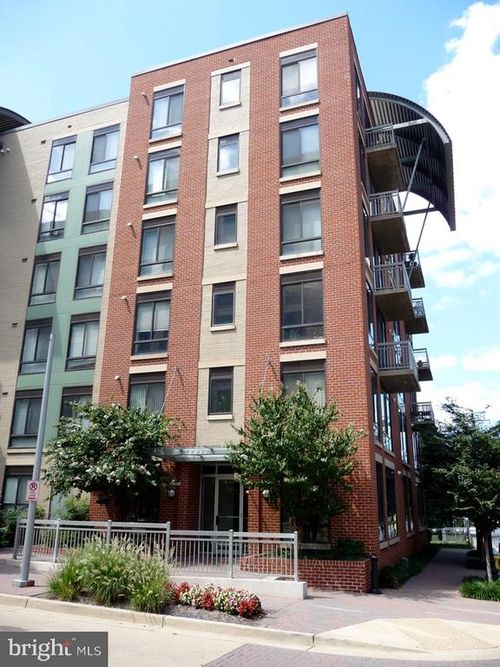 212-1200 N Hartford St, ARLINGTON, VA, 22201-7017 | Card Image