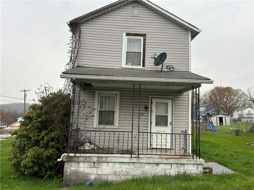 261 4th Ave, Crucible, PA, 15325-1020 | Card Image