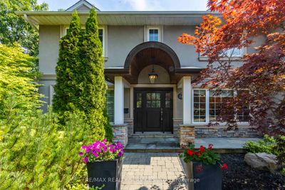 2150 Elmhurst Ave, House other with 4 bedrooms, 4 bathrooms and 7 parking in Oakville ON | Image 2