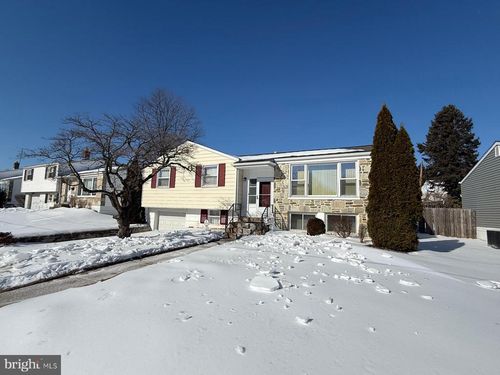 11616 Barlow St, PHILADELPHIA, PA, 19116-2902 | Card Image