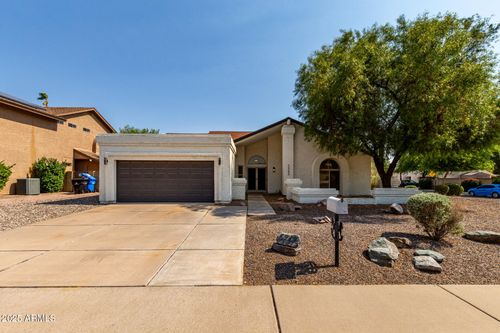 5247 E Paradise Ln, Scottsdale, AZ, 85254-1142 | Card Image