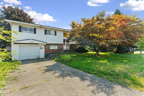 45649 Laura Cres, Chilliwack, BC, V2R3M7 | Card Image