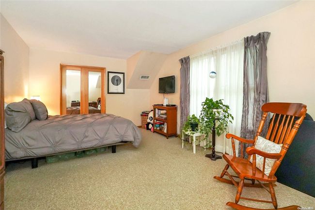 1107 Jefferson Ave, House other with 4 bedrooms, 2 bathrooms and null parking in West Islip NY | Image 24