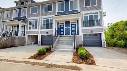 2731 Bristol Ridge Dr, Ann Arbor, MI, 48105-3170 | Card Image