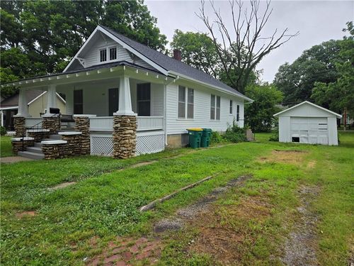 408 E Miami St, Paola, KS, 66071-1750 | Card Image
