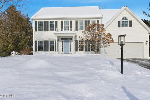 26 Muterfield Ct, Slingerlands, NY, 12159-9272 | Card Image