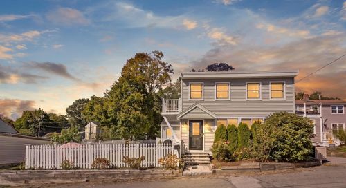 11 Marsh Ave, Beverly, MA, 01915-4004 | Card Image