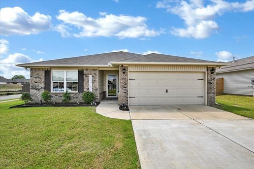 1644 Simmons St, Cullman, AL, 35055 | Card Image
