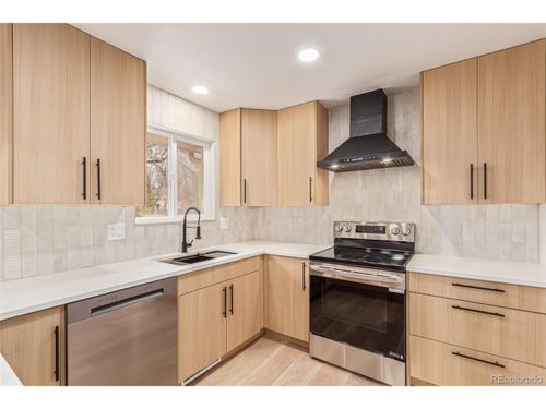 6437 W Arbor Dr, Littleton, CO, 80123-3827 | Card Image