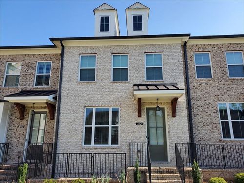 3220 Bennett Creek Ln, Suwanee, GA, 30024-5272 | Card Image