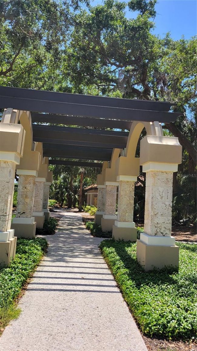 5050 Hanging Moss Ln, House other with 3 bedrooms, 3 bathrooms and null parking in SARASOTA FL | Image 38