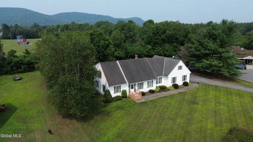 11 Granview Dr, Granville, NY, 12832-1647 | Card Image