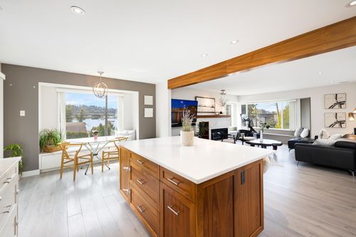2 Walton Way, Port Moody, BC, V3H3P3 | Card Image