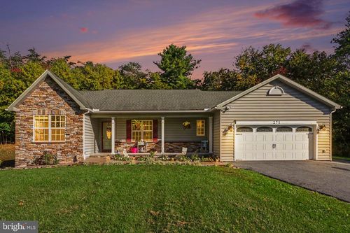 271 Okefenoke Rd, NEW BLOOMFIELD, PA, 17068-9009 | Card Image