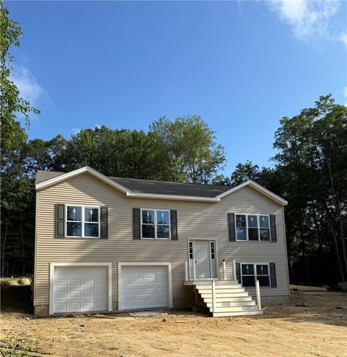 5 Sodom Trl, Exeter, RI, 02822-2807 | Card Image
