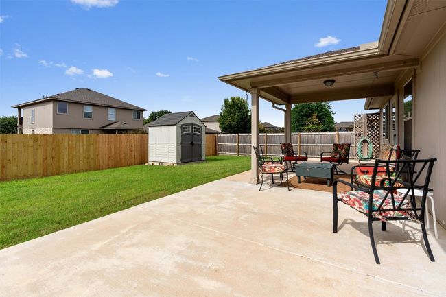 Backyard with storage shed | Image 27