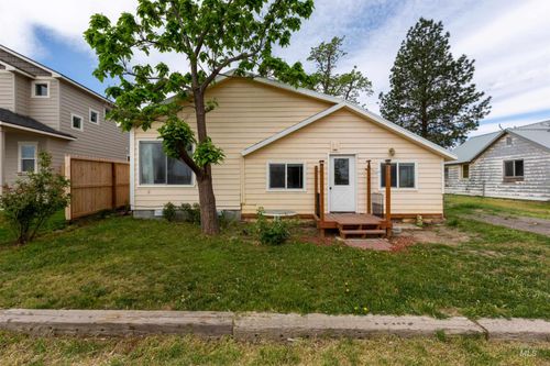 311 Patton St, Marsing, ID, 83639-5107 | Card Image
