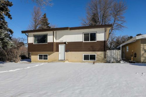 2103 25 St, Coaldale, AB, T1M1J4 | Card Image