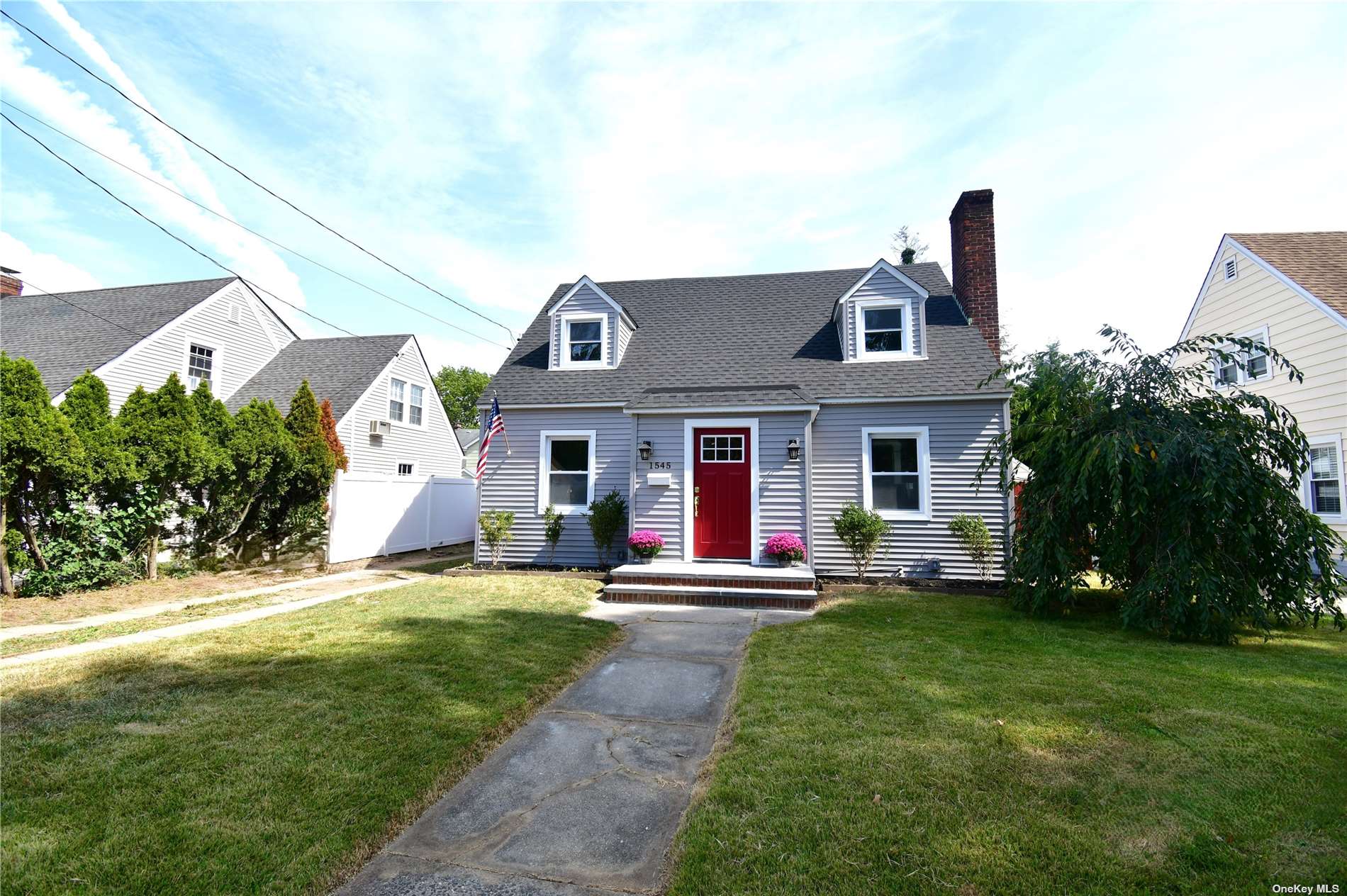 Berkeley Ave, North Baldwin, NY 11510