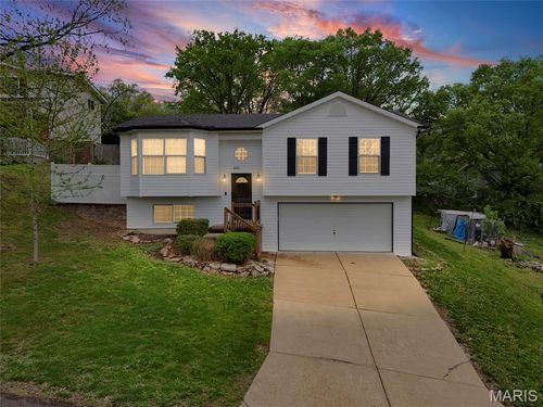 2766 Harmony Hills Dr, Arnold, MO, 63010-6510 | Card Image