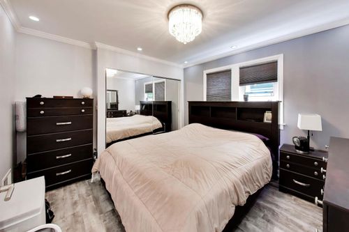 2-5016 Mango Ave, Chicago, IL, 60630-4609 | Card Image