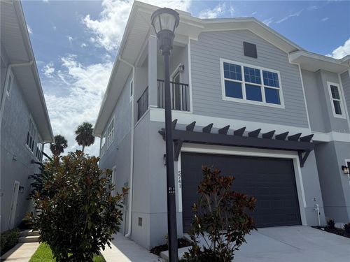 5727 Desert Rose Pl, TAMPA, FL, 33615-3247 | Card Image
